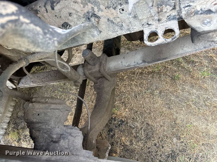 image for item ED4403 2016 Freightliner Cascadia 113 semi truck