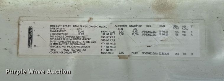 image for item ED4403 2016 Freightliner Cascadia 113 semi truck