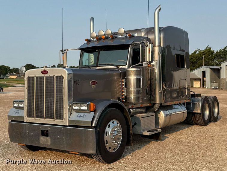 CAMIóN CAMAROTE 2006 PETERBILT