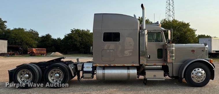 CAMIóN CAMAROTE 2006 PETERBILT