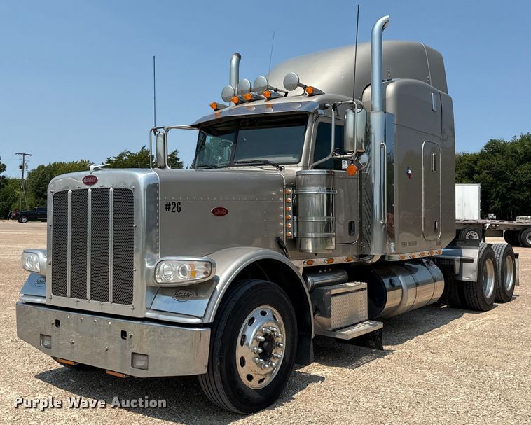 CAMIóN CAMAROTE 2018 PETERBILT