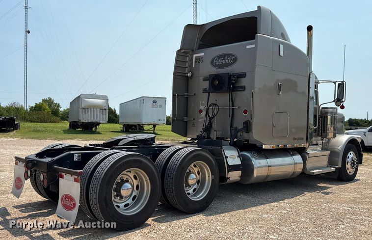 CAMIóN CAMAROTE 2018 PETERBILT