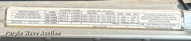 image for item ED5805 2018 Peterbilt 389 semi truck