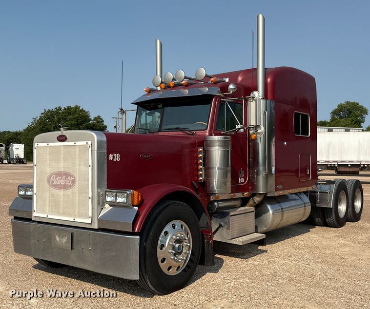 CAMIóN CAMAROTE 2004 PETERBILT