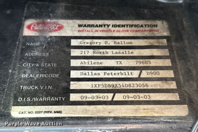 image for item ED5806 2004 Peterbilt 379 semi truck