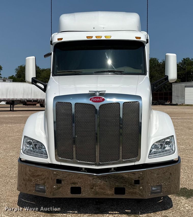 CAMIóN CAMAROTE 2015 PETERBILT