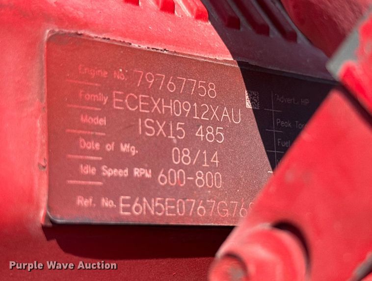 image for item ED5807 2015 Peterbilt 579 semi truck