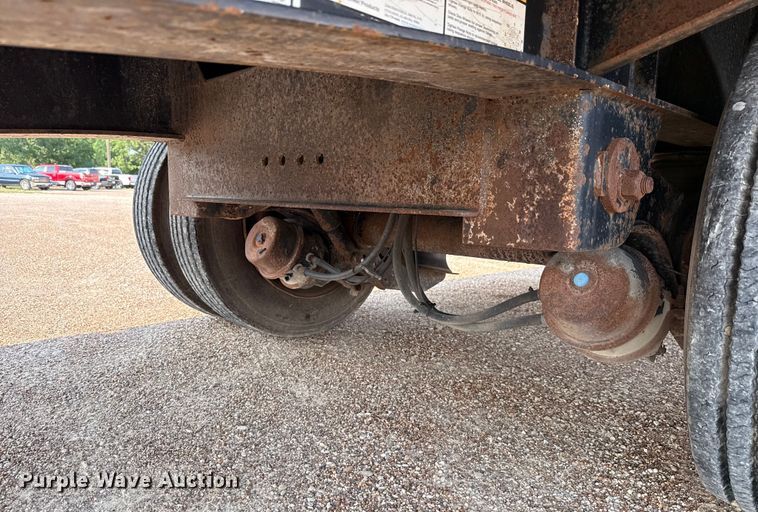 image for item ED5808 2005 Fontaine IDFT-6-8048WSAWK drop deck trailer