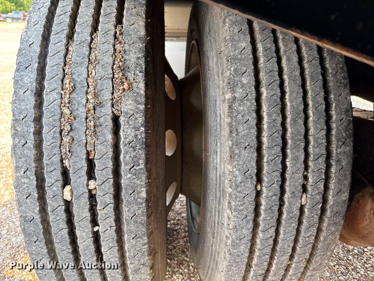 image for item ED5808 2005 Fontaine IDFT-6-8048WSAWK drop deck trailer