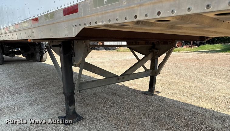 image for item ED5809 2007 Vanguard VIP4000 dry van trailer