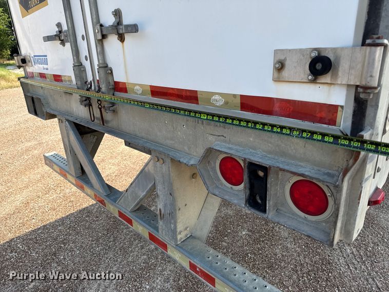 image for item ED5809 2007 Vanguard VIP4000 dry van trailer