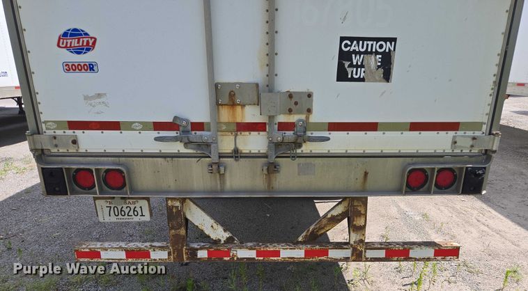 image for item EF1662 2006 Utility Trailer MFG Co. refrigerated van trailer