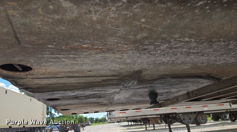 image for item EF1662 2006 Utility Trailer MFG Co. refrigerated van trailer