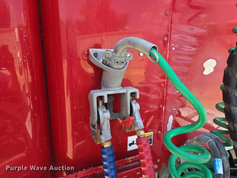 image for item EF1853 2012 Kenworth T660 semi truck