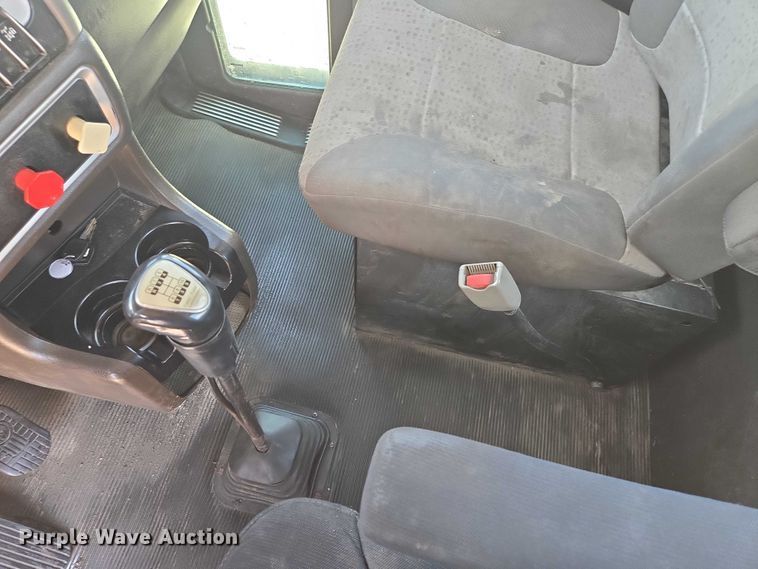 image for item EF1853 2012 Kenworth T660 semi truck