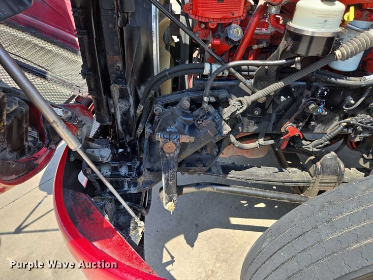 image for item EF1853 2012 Kenworth T660 semi truck