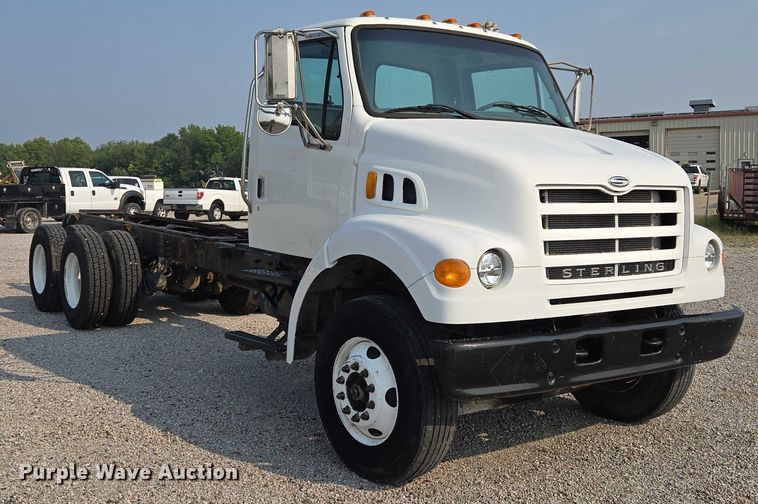 CAMIóN CHASIS 2004 FREIGHTLINER STERLINGL7500