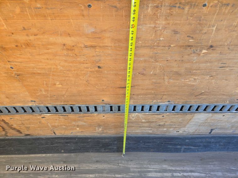 image for item EF1945 2014 Peterbilt 220 box truck