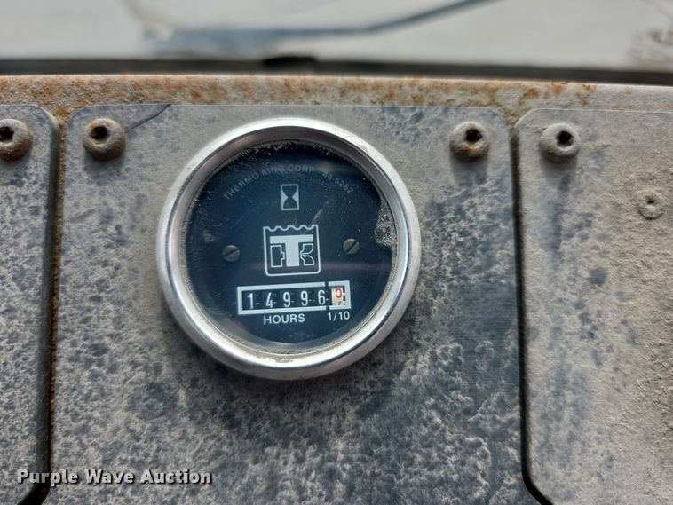 image for item EF3734 1993 Ottawa 30 yard truck