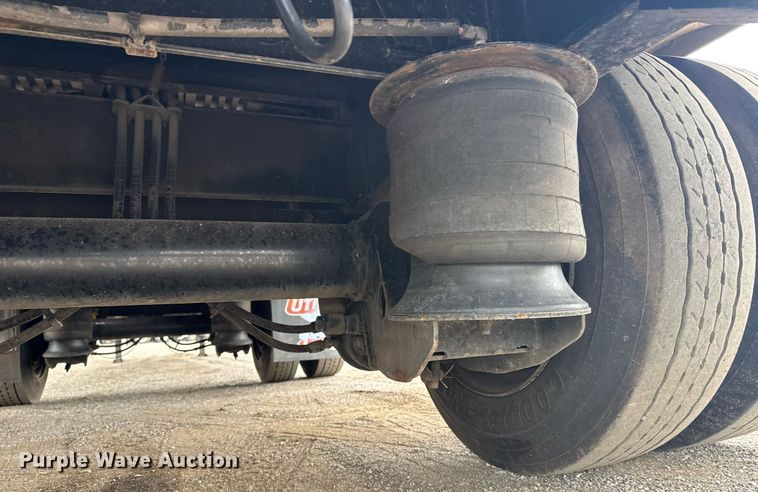 image for item EG6024 2015 Utility Trailer FS2CDHA drop deck trailer