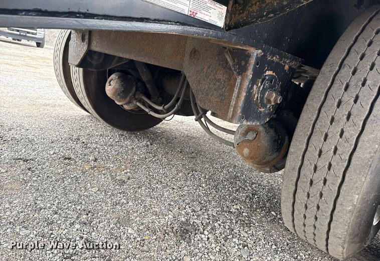 image for item EG6024 2015 Utility Trailer FS2CDHA drop deck trailer