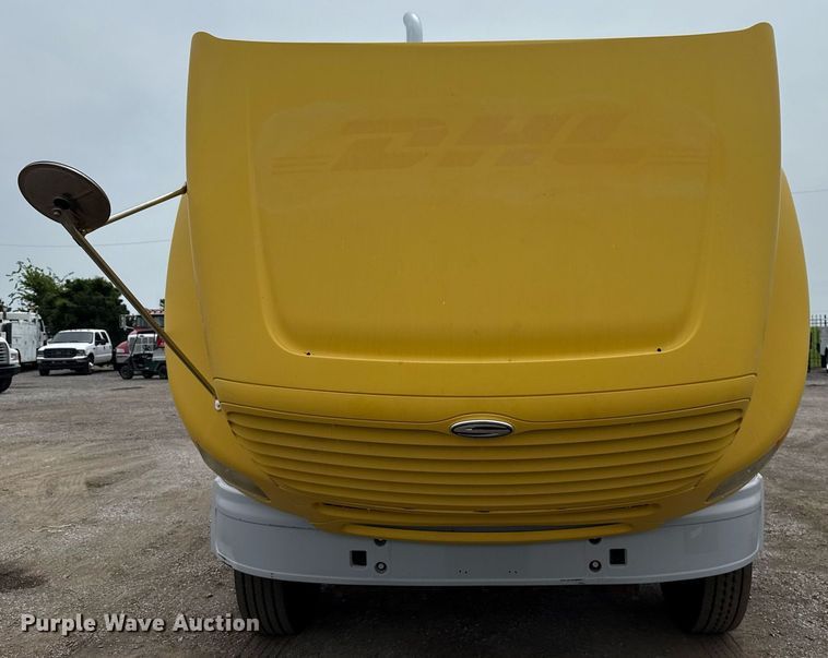 image for item EG6027 2007 Sterling A9500 Series semi truck