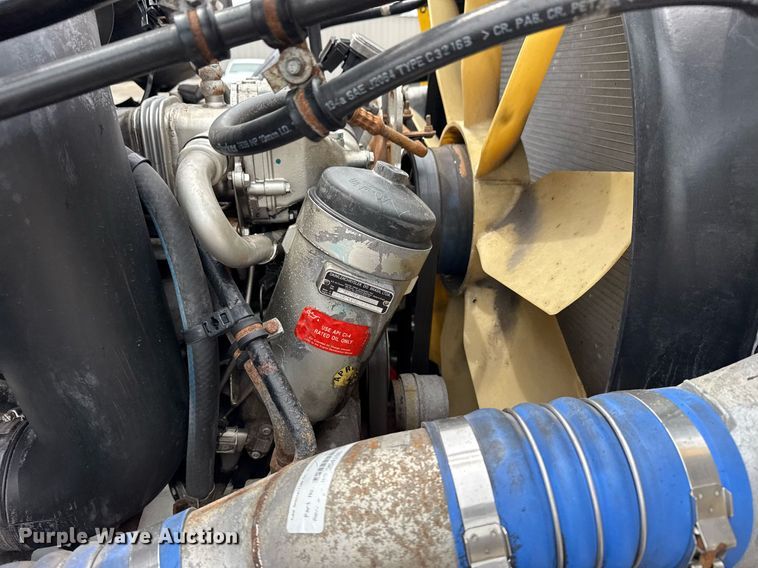 image for item EG6027 2007 Sterling A9500 Series semi truck