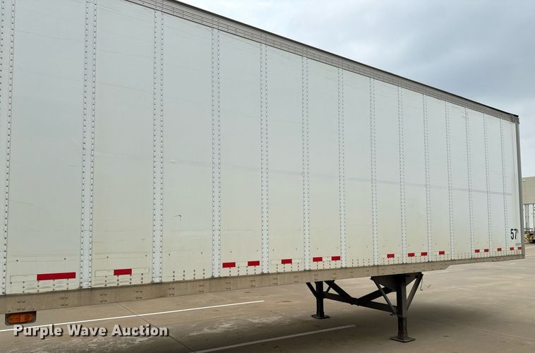 image for item EJ3733 2014 Vanguard VXP dry van trailer