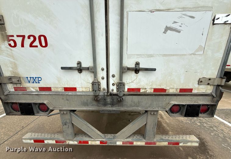 image for item EJ3733 2014 Vanguard VXP dry van trailer