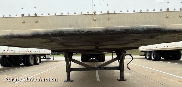 image for item EJ3733 2014 Vanguard VXP dry van trailer