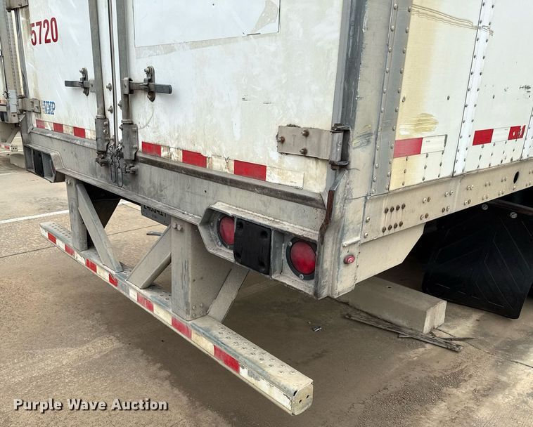 image for item EJ3733 2014 Vanguard VXP dry van trailer