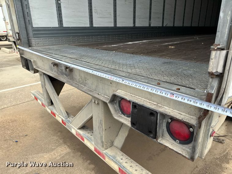 image for item EJ3733 2014 Vanguard VXP dry van trailer