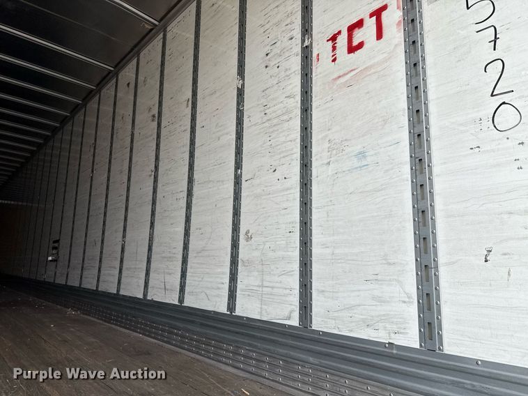 image for item EJ3733 2014 Vanguard VXP dry van trailer