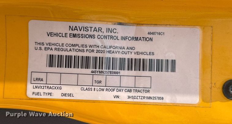 image for item EJ4831 2021 International LT625 semi truck