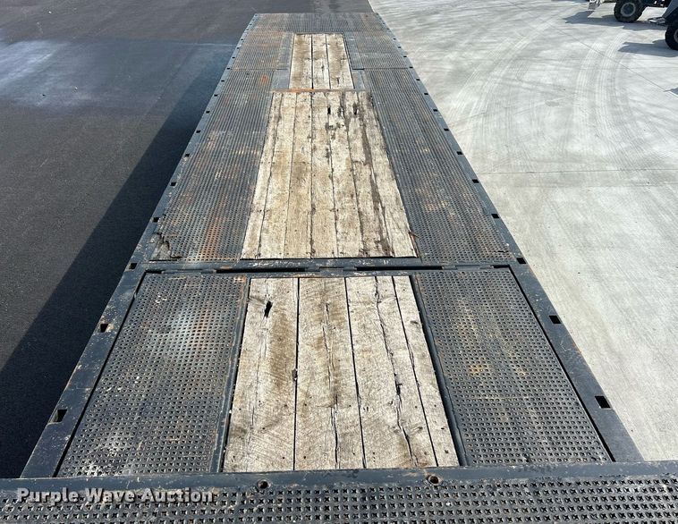 image for item EK3000 1999 Dakota Manufacturing DHT7048 drop deck hydraulic tail equipment trailer