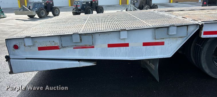 image for item EK3000 1999 Dakota Manufacturing DHT7048 drop deck hydraulic tail equipment trailer