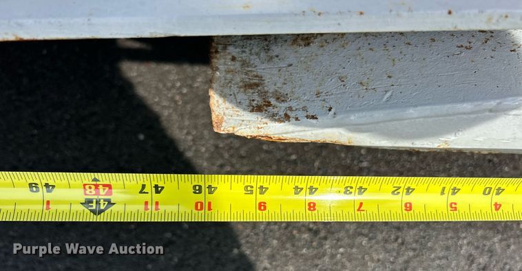 image for item EK3000 1999 Dakota Manufacturing DHT7048 drop deck hydraulic tail equipment trailer