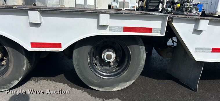 image for item EK3000 1999 Dakota Manufacturing DHT7048 drop deck hydraulic tail equipment trailer