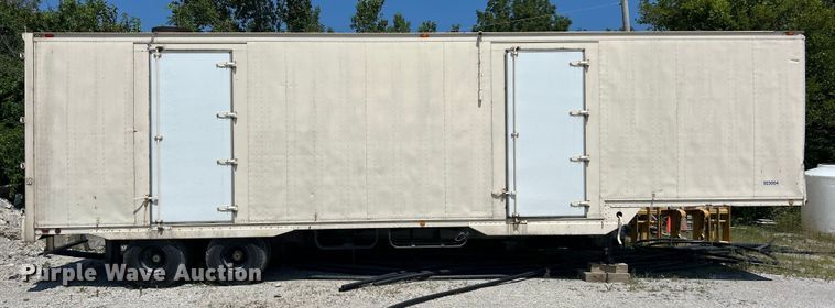image for item EK8455 1976 Dorsey dry van trailer