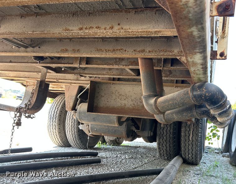 image for item EK8455 1976 Dorsey dry van trailer