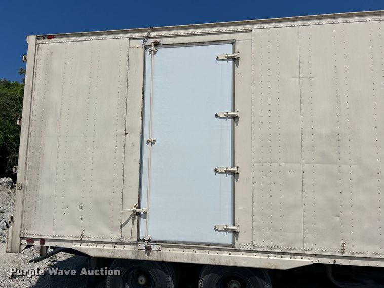 image for item EK8455 1976 Dorsey dry van trailer