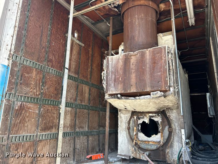 image for item EK8455 1976 Dorsey dry van trailer