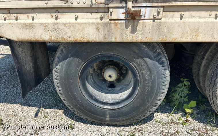 image for item EK8455 1976 Dorsey dry van trailer