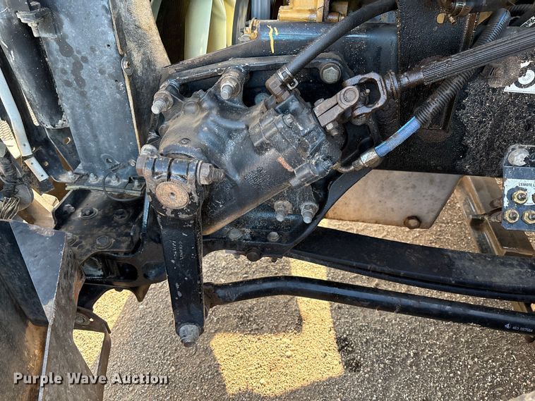 image for item EM0509 2007 Peterbilt 386 semi truck