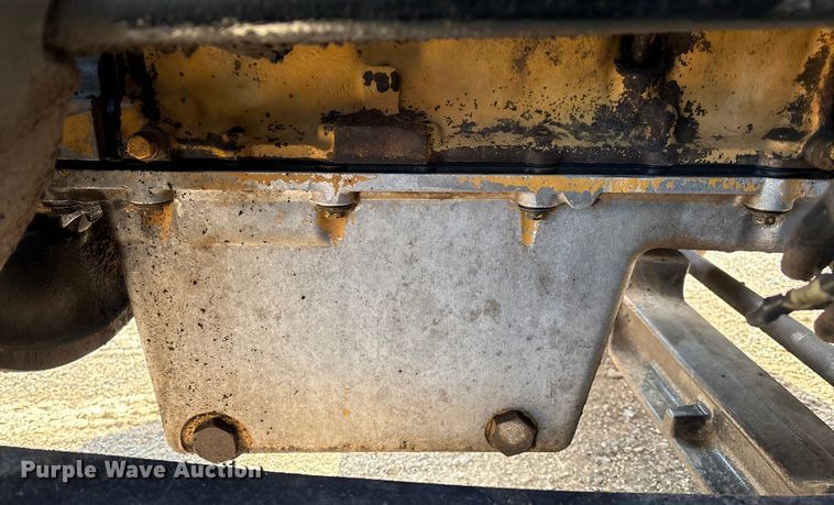 image for item EM0509 2007 Peterbilt 386 semi truck