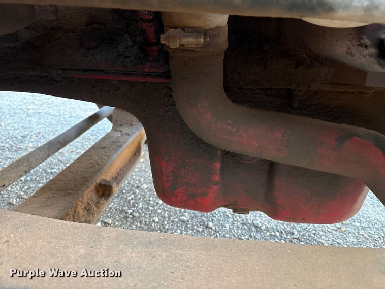 image for item EM0510 2008 Peterbilt 386 semi truck