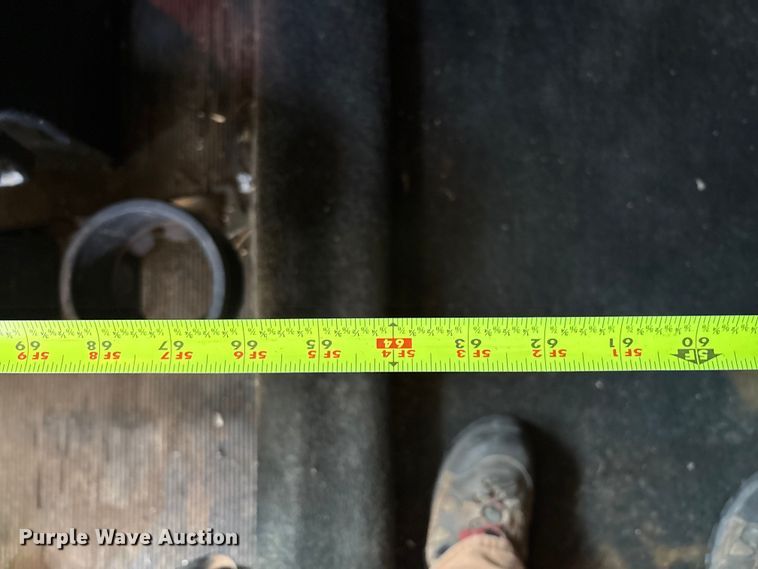 image for item EM0510 2008 Peterbilt 386 semi truck