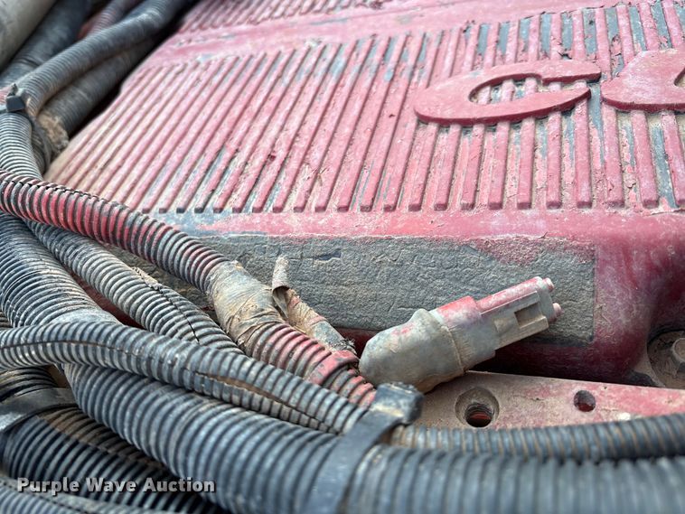 image for item EM0510 2008 Peterbilt 386 semi truck