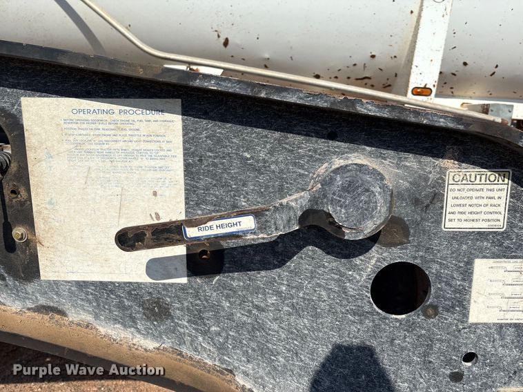 image for item EM0521 2019 Fontaine Magnitude HFLD lowboy equipment trailer