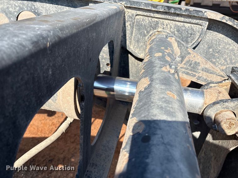 image for item EM0521 2019 Fontaine Magnitude HFLD lowboy equipment trailer